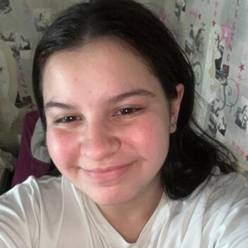 Babysitter in Deuil-la-Barre: Angelina