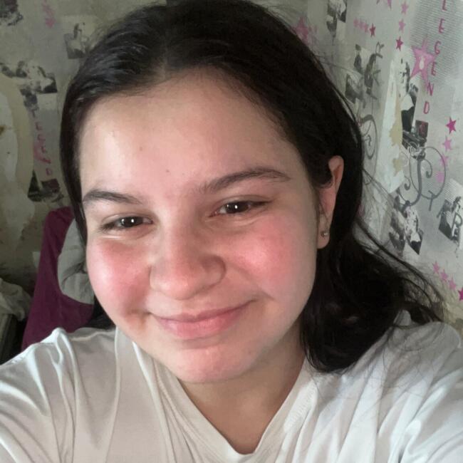 Babysitter in Deuil-la-Barre: Angelina