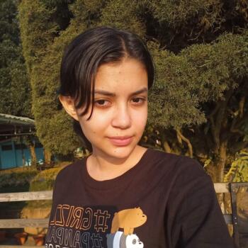 Babysitter San Salvador: Pamela