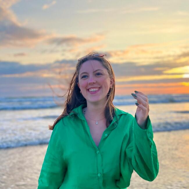 Babysitter in La Rochelle: Camille