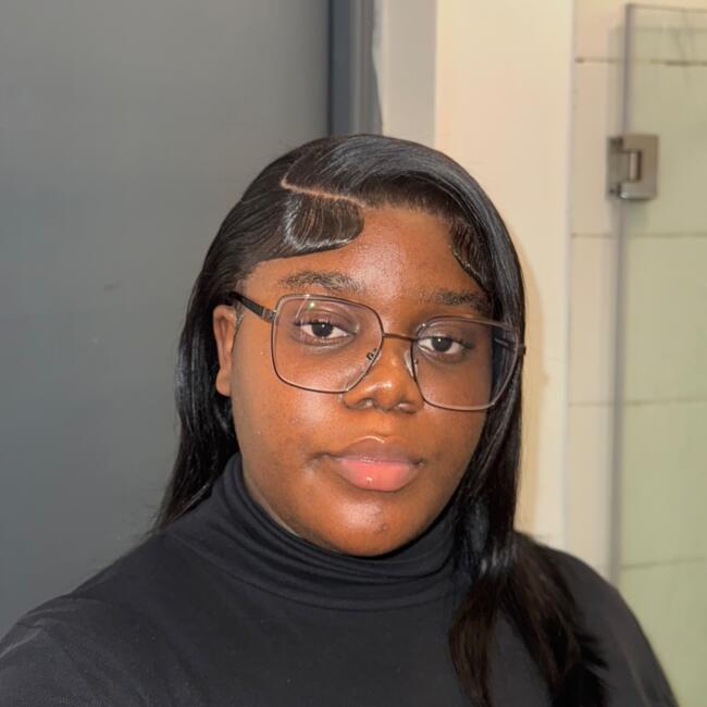 Babysitter in Nairobi: Kyria