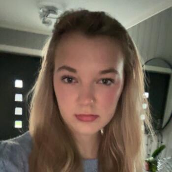 Babysitter in Stange: Tiril