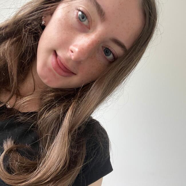 Babysitter in Geelong: Molly