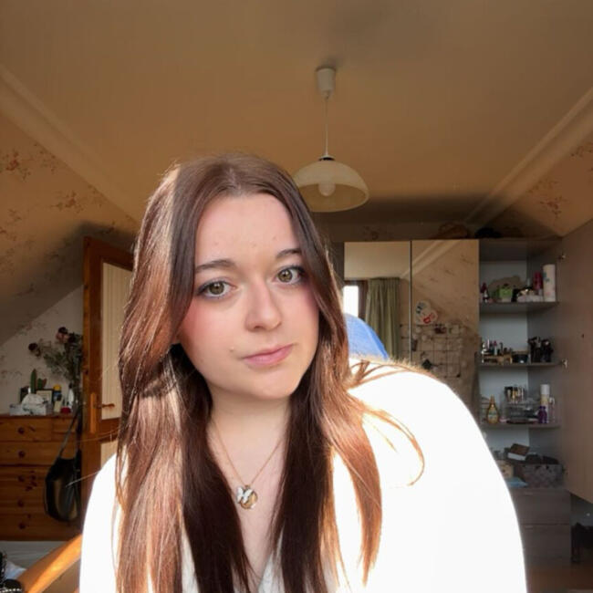 Babysitter in Lille: Emeline