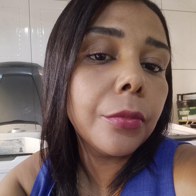 Babysitter in Contagem: Mayra