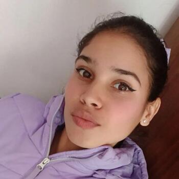 Babysitter in Montevideo: Jany De La Caridad