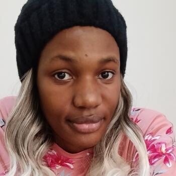 Nanny Jinja (Central Region): Tracy
