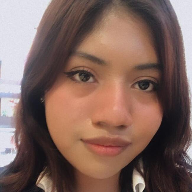 Babysitter in Guatemala City: María