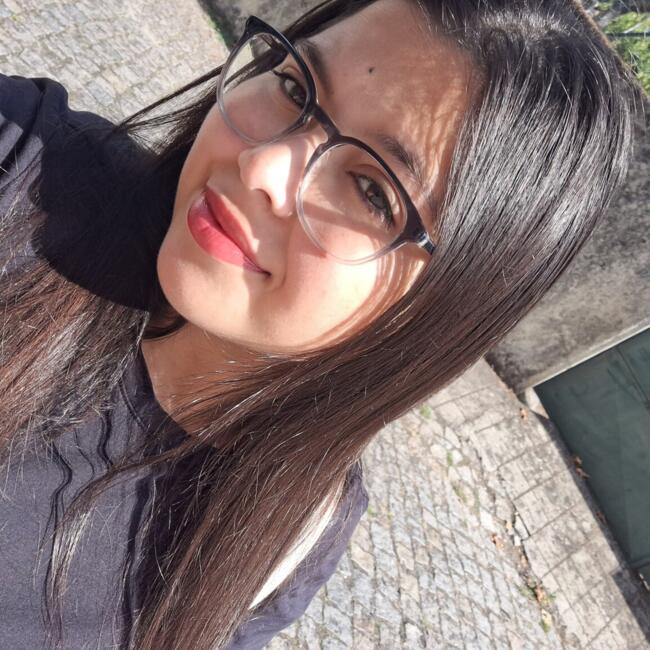 Babysitter em Maia: Íris