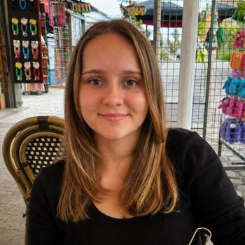 Babysitter Alençon: Clara