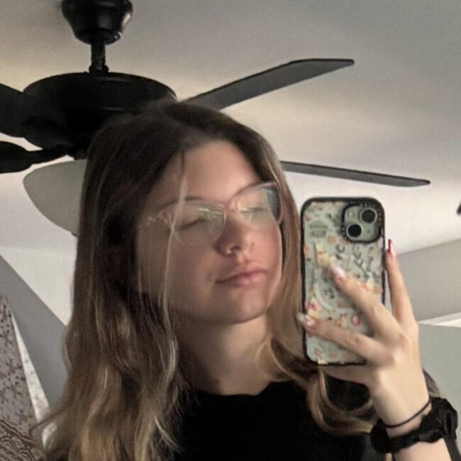 Babysitter in Leland (North Carolina): Ava