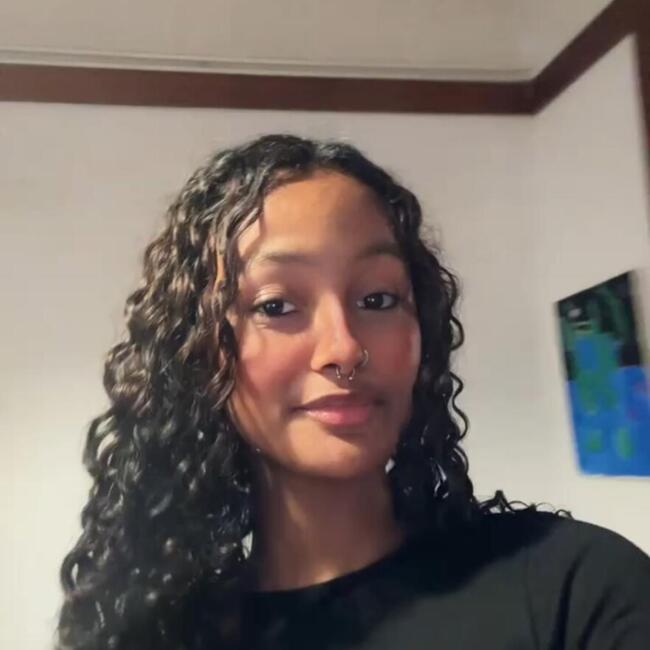 Babysitter em Coimbra: Maria