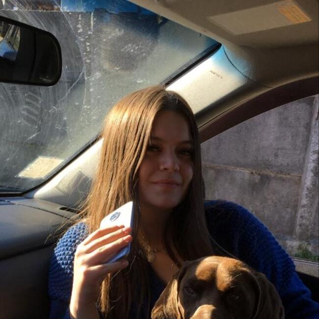 Babysitter in Port Montt: Javiera