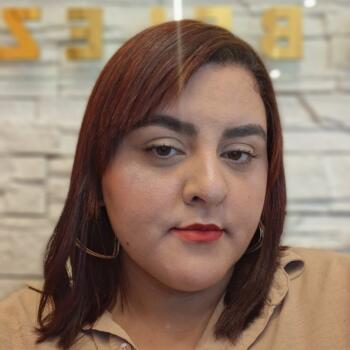 Babysitter in Aparecida de Goiânia: Ana Beatriz