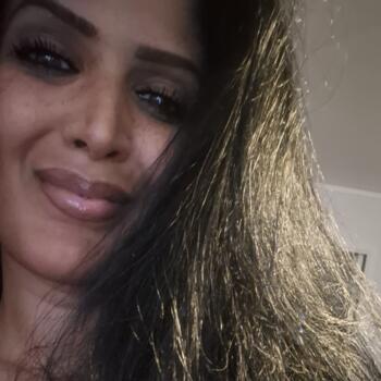 Barnvakt i Rönninge (Stockholms län): Nadya