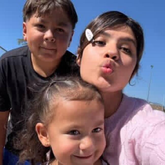 Nanny in San Bernardino: Jazleen