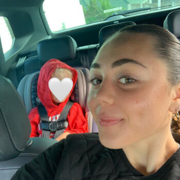 Babysitter in Auckland: Charlotte