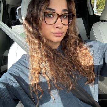 Babysitter in Gentilly: Selin İpek