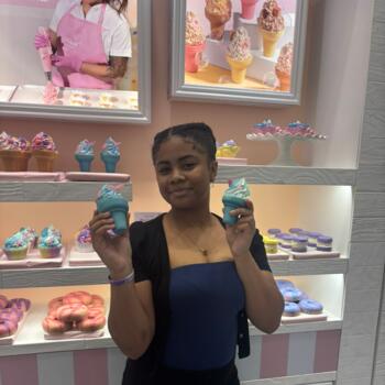 Babysitter in Las Vegas: Amira
