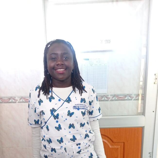 Niñera en Quito: Alexandra