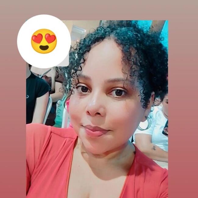 Babysitter in Angra dos Reis: Tainara