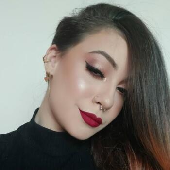 Babysitter in Linhares: Livia