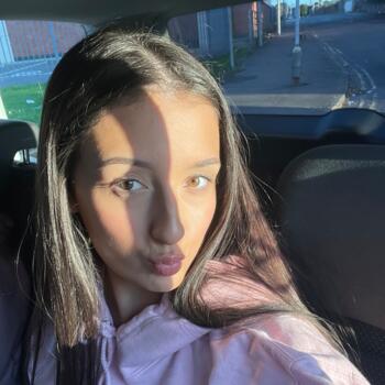 Babysitter in Salford: Keira