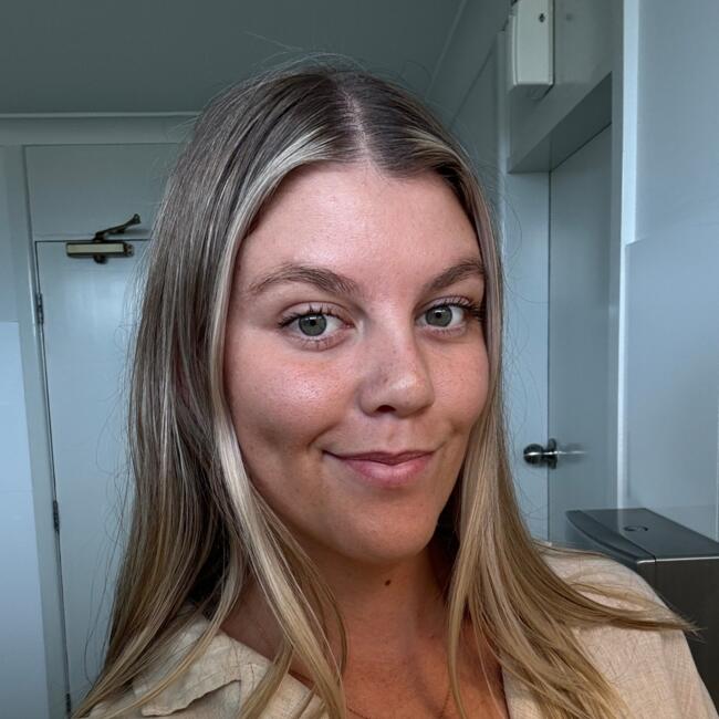 Babysitter in Port Macquarie: Kirralea