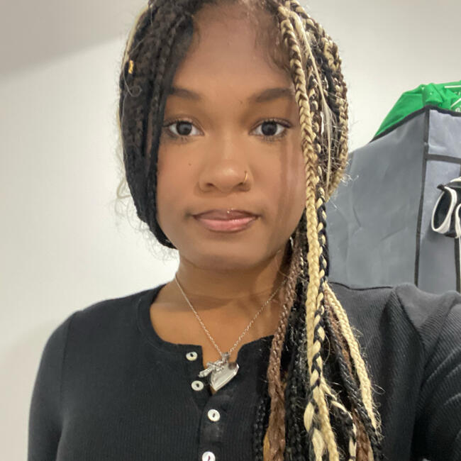 Babysitter in Hamilton: Kashae