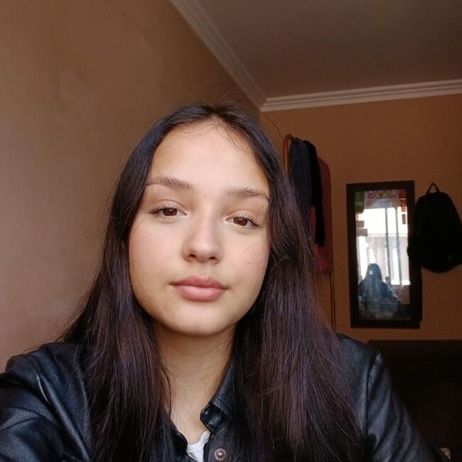 Babysitter in Curitiba: Isabela