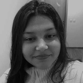 Babysitter in Portalegre: Cintia