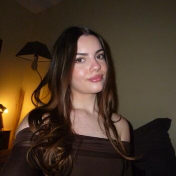 Babysitter in Fontenay-sous-Bois: Inès