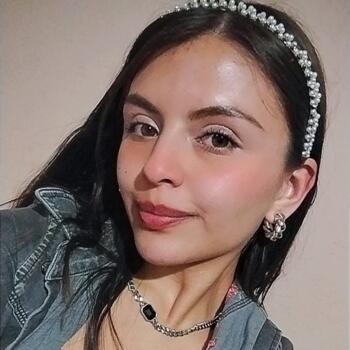 Babysitter Pasto: Yazmin