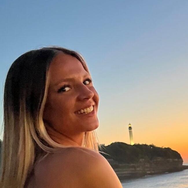 Babysitter in Arbonne: Apolline