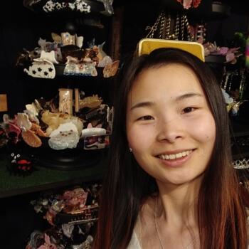 Babysitter in Bridgeport: Keke