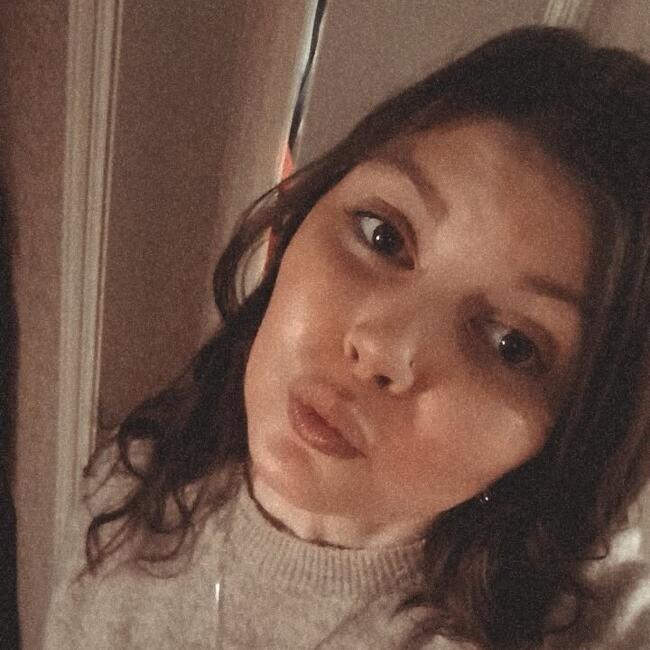 Babysitter in Bruges: Iluna