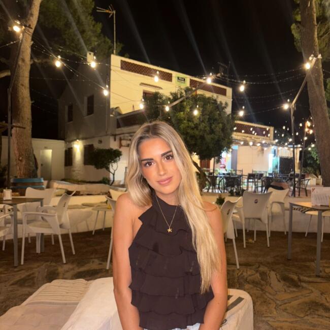 Babysitter in Moralzarzal: Lucia