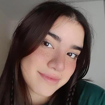 Babysitter in Muñiz: Mica