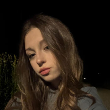 Babysitter Nepean: Sasha is