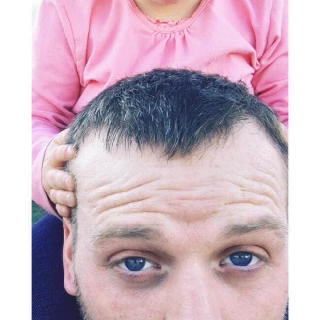 Job de garde d'enfants à Ottawa: Chris