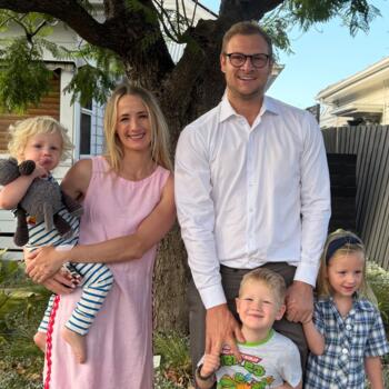 Babysitting job in Melbourne: babysitting job Justin