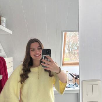 Babysitter in Juvigné: Aurelia