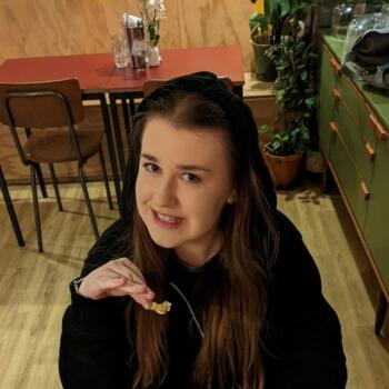 Babysitter in Birmingham: Ellie-Mai