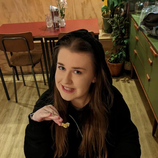 Babysitter in Birmingham: Ellie-Mai