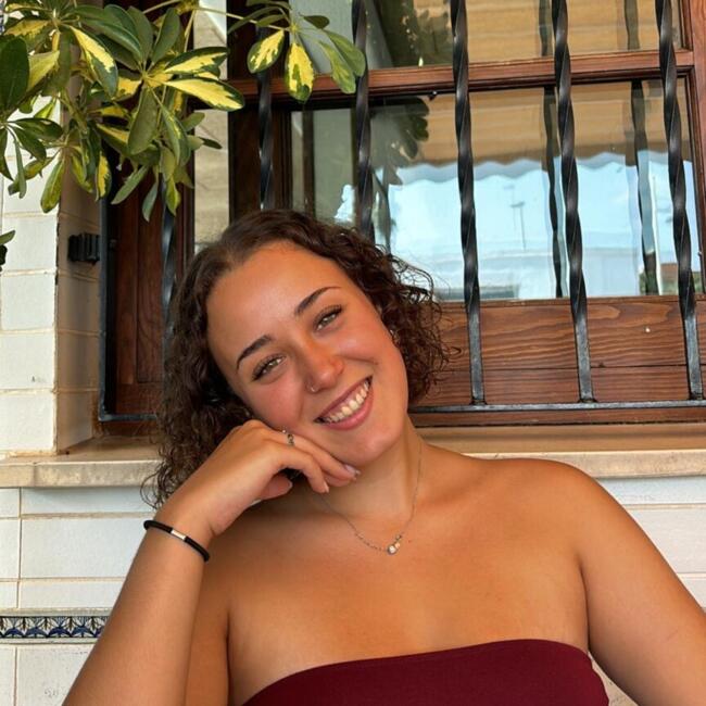 Babysitter em Galway: Érika