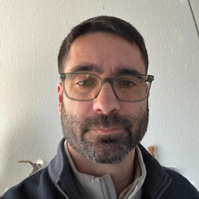 Babysitting job in Niort: Romain