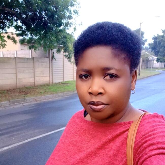 Babysitter in Cape Town: Vicky