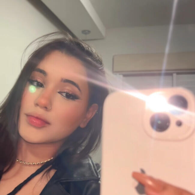 Babá em Cuiabá: Anna julia