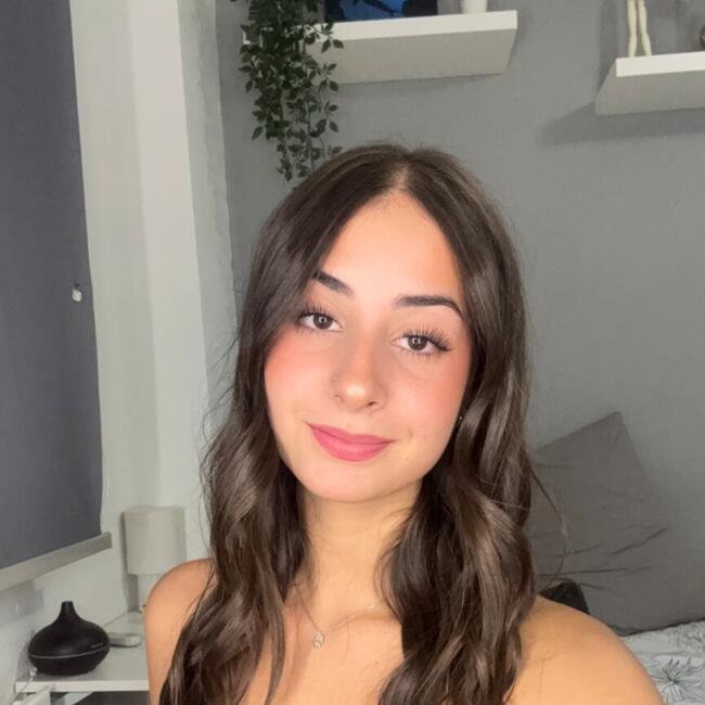 Canguro en San Fernando de Henares: Daniela