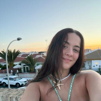 Babysitter in Huelva: Miriam